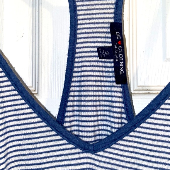 Romper 🌺 - Picture 3 of 3